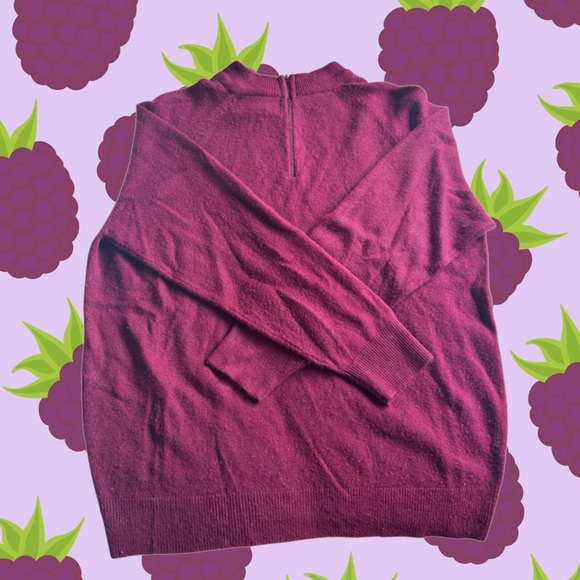 None Sweaters - Elegant burgundy Women's Sweater